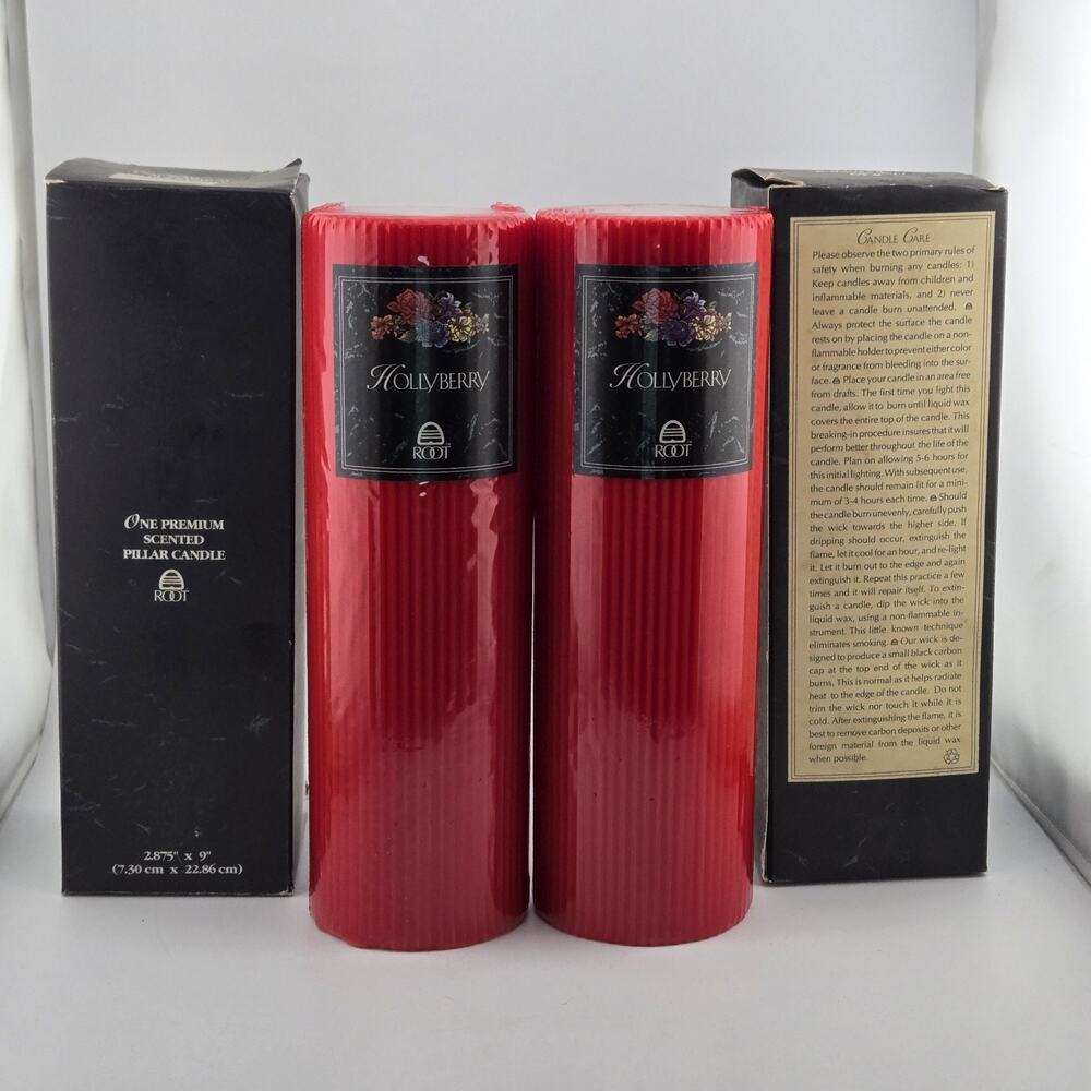Root Hollyberry Scented Pillar Candles 9" Red Ribbed NOS Set of 2 in Box